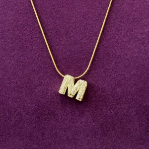 M Kolye
